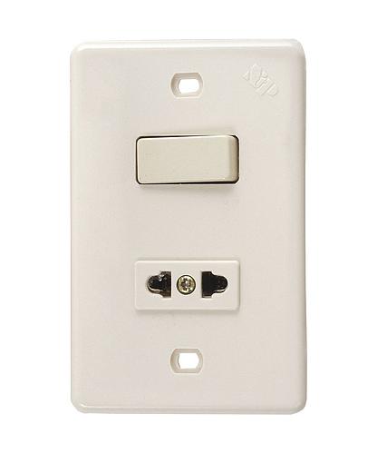 INTERRUPTOR CON TOMA Y PLACA 2403 MARFIL